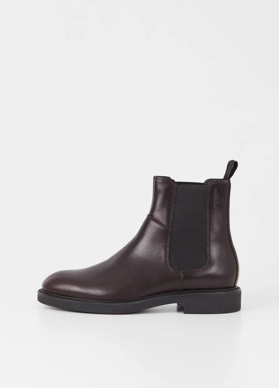 Alex M Stiefel