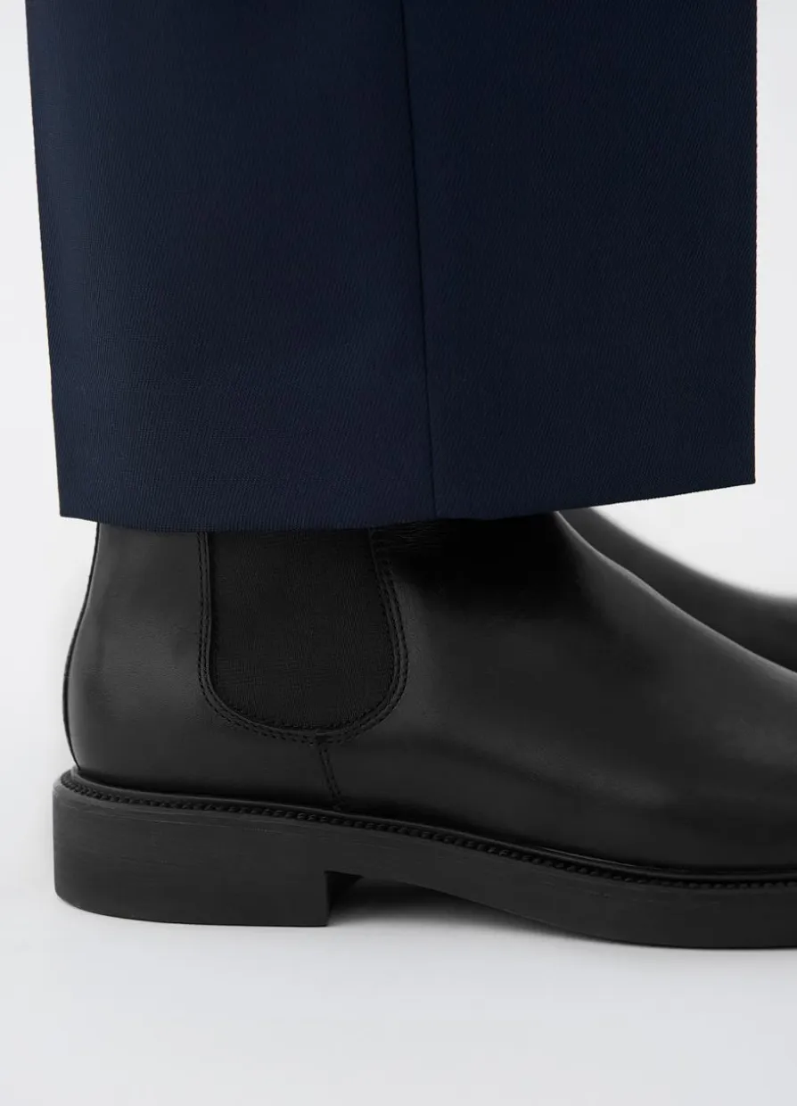 Alex M Stiefel