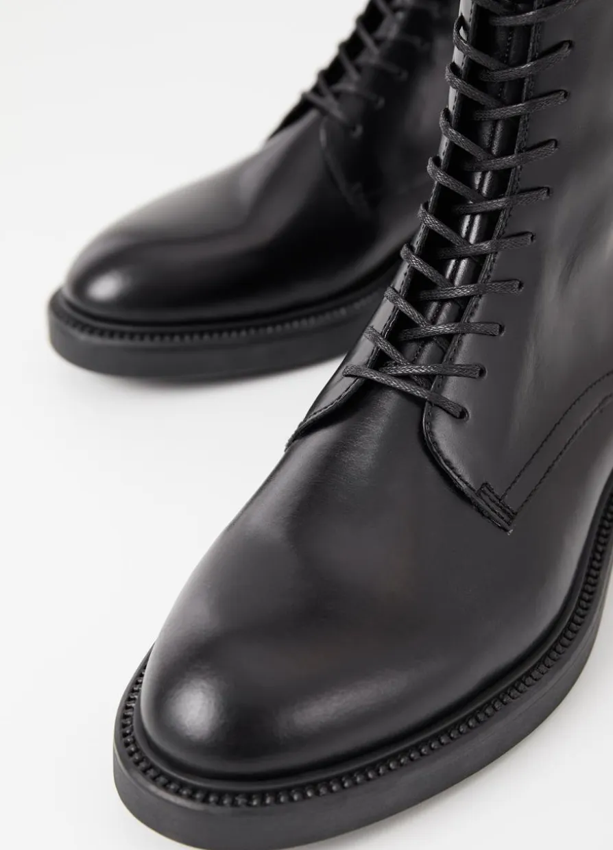 Alex W Stiefel