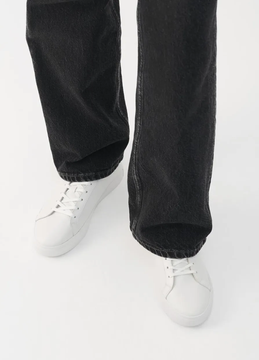 Cody Sneaker