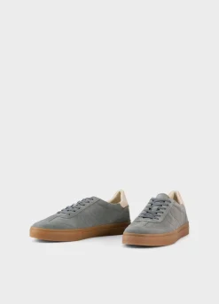 Cody Sneaker