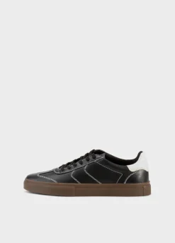 Cody Sneaker