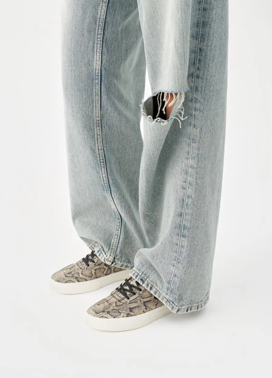 Cody Sneaker