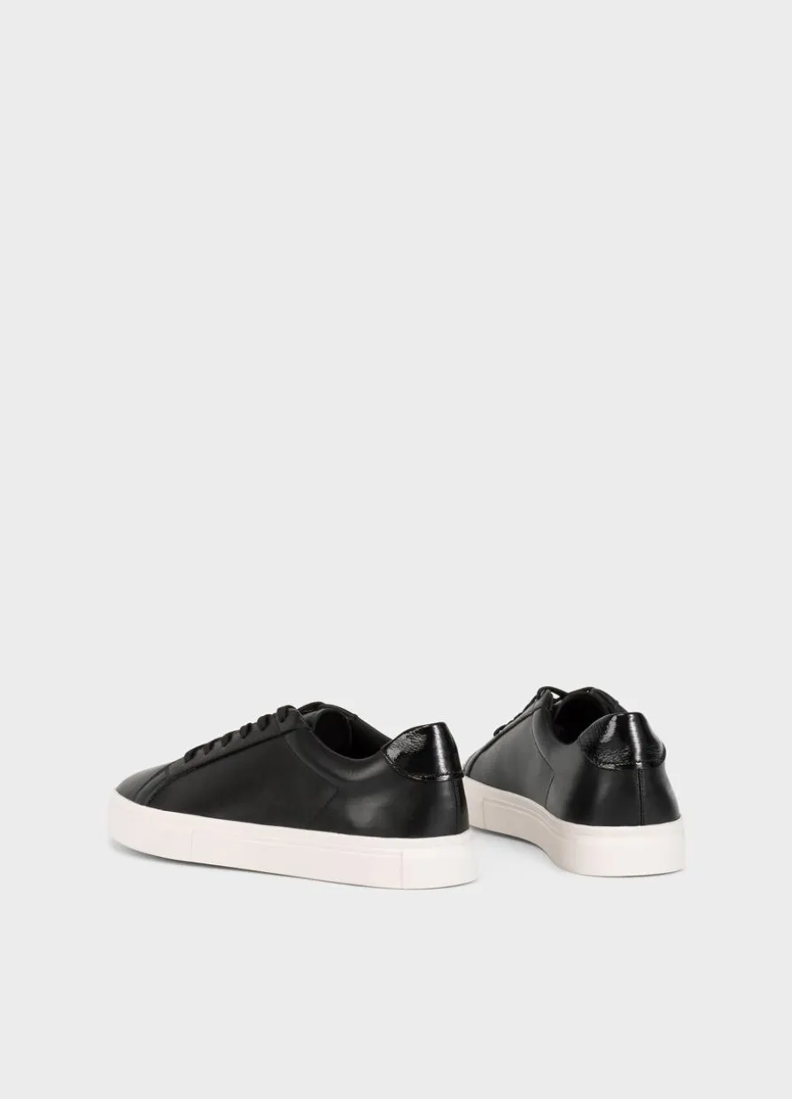 Cody Sneaker