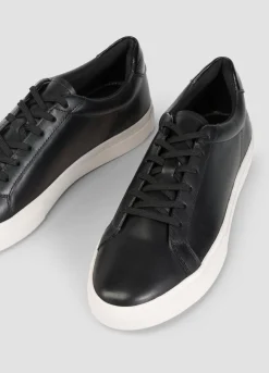 Cody Sneaker