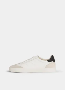 Cody Sneaker