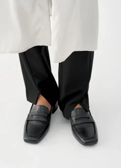 Debbi Loafer