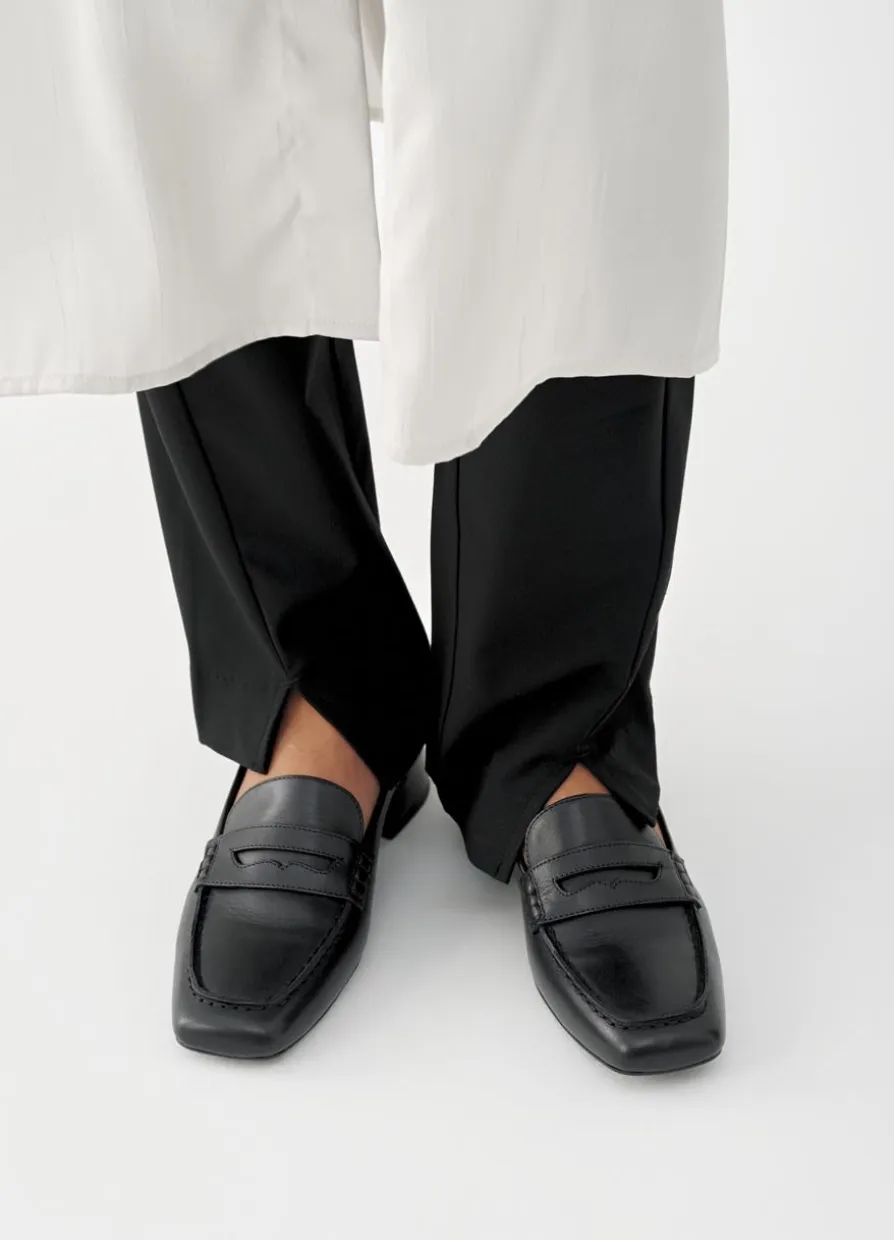 Debbi Loafer