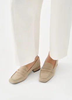 Debbi Loafer