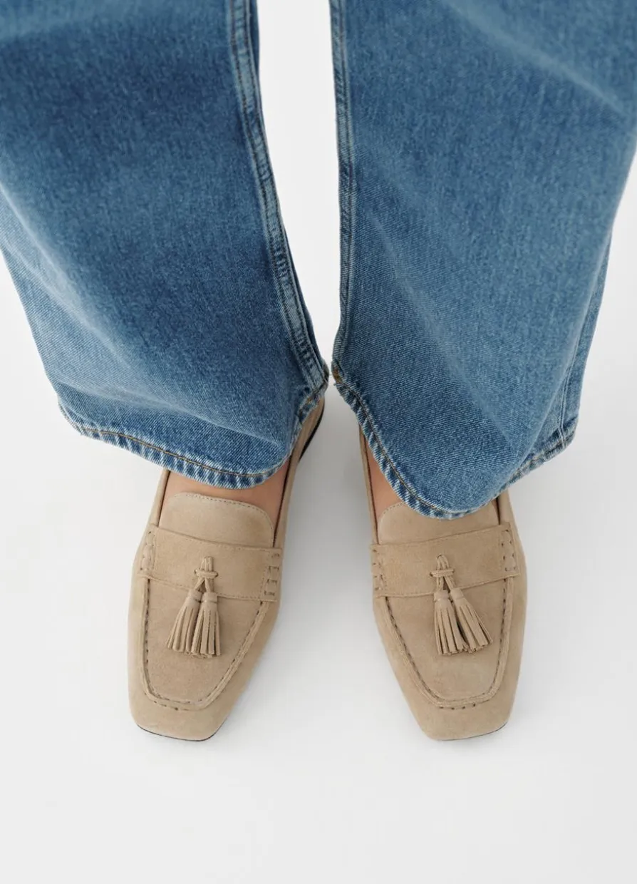 Debbi Loafer