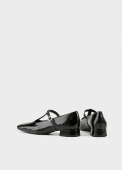 Debbi Pumps