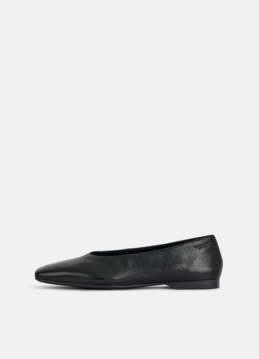 Delia Ballerinas