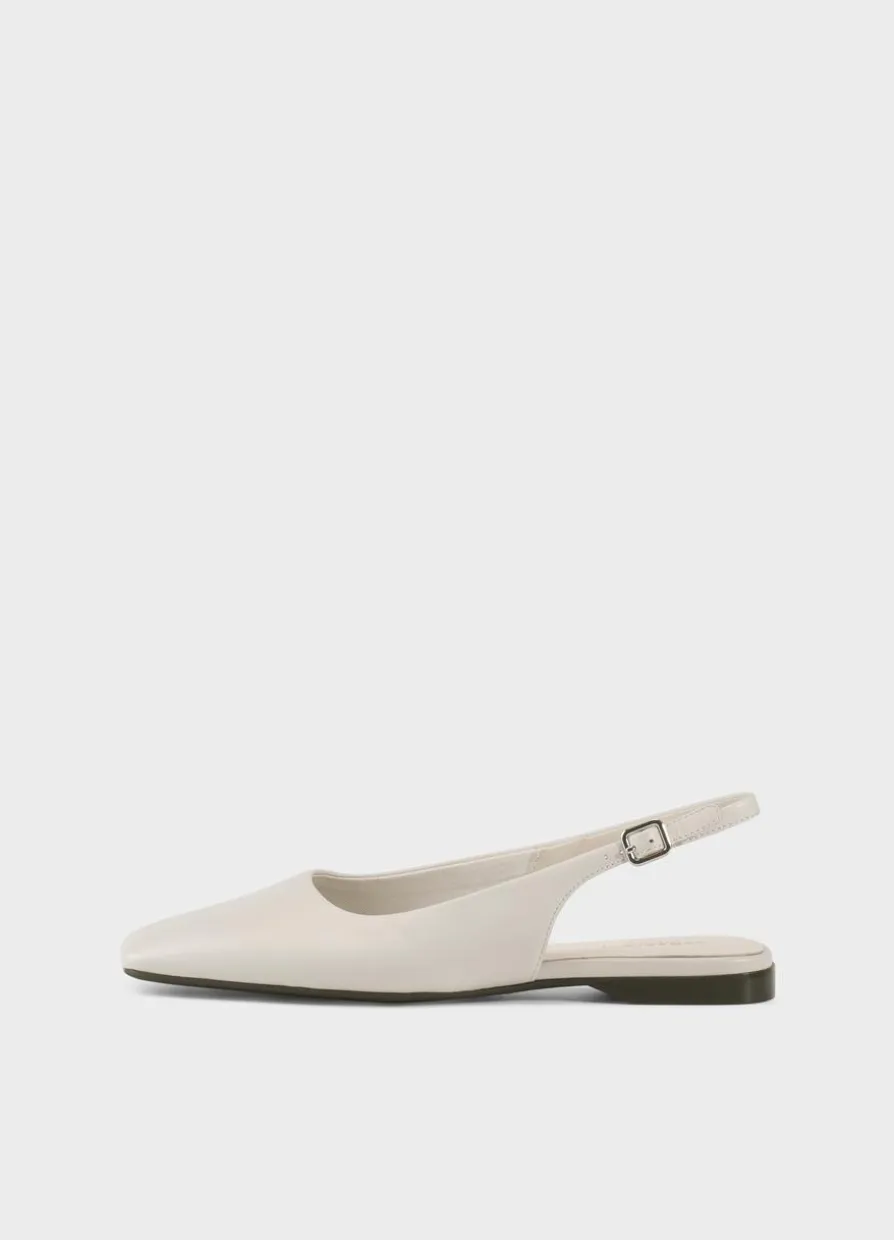 Delia Ballerinas