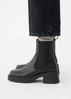 Dorah Stiefel