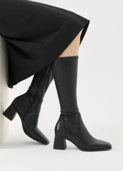 Hedda Hohe Stiefel