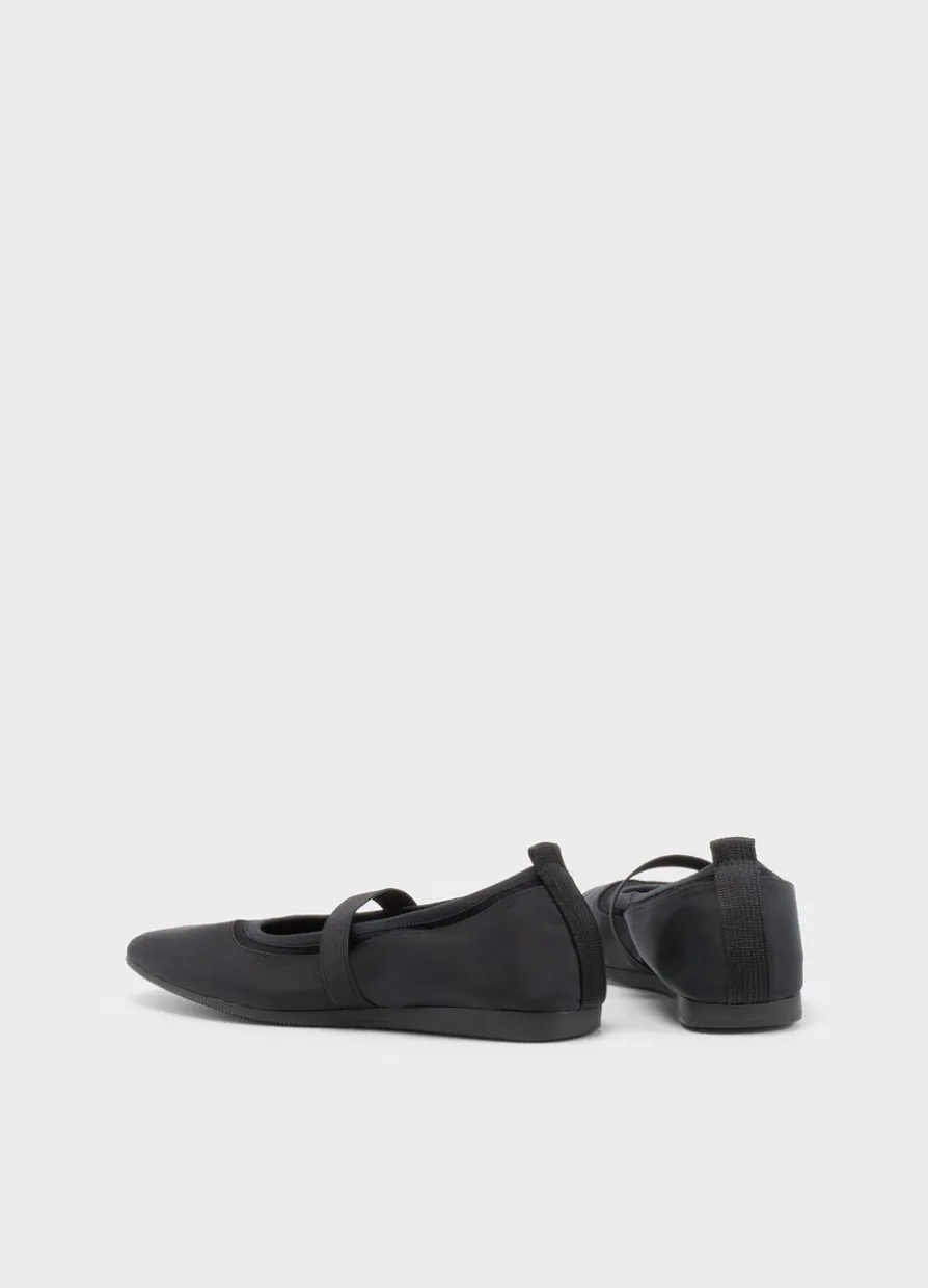 Hillary Ballerinas
