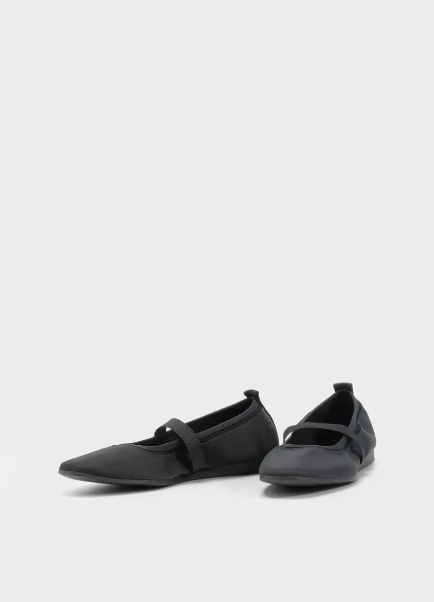 Hillary Ballerinas