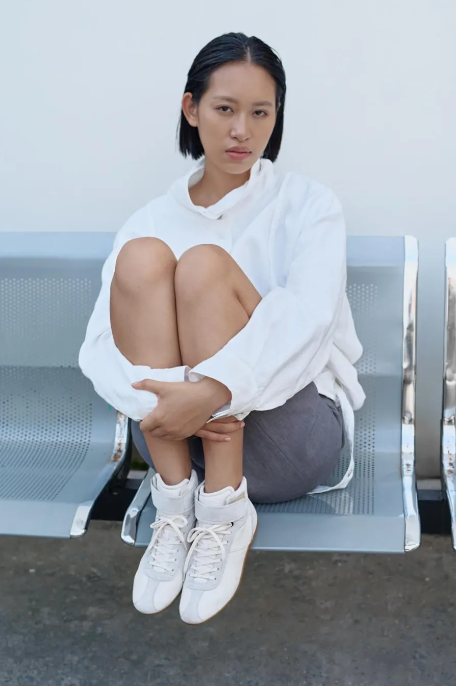 Hollie Sneaker