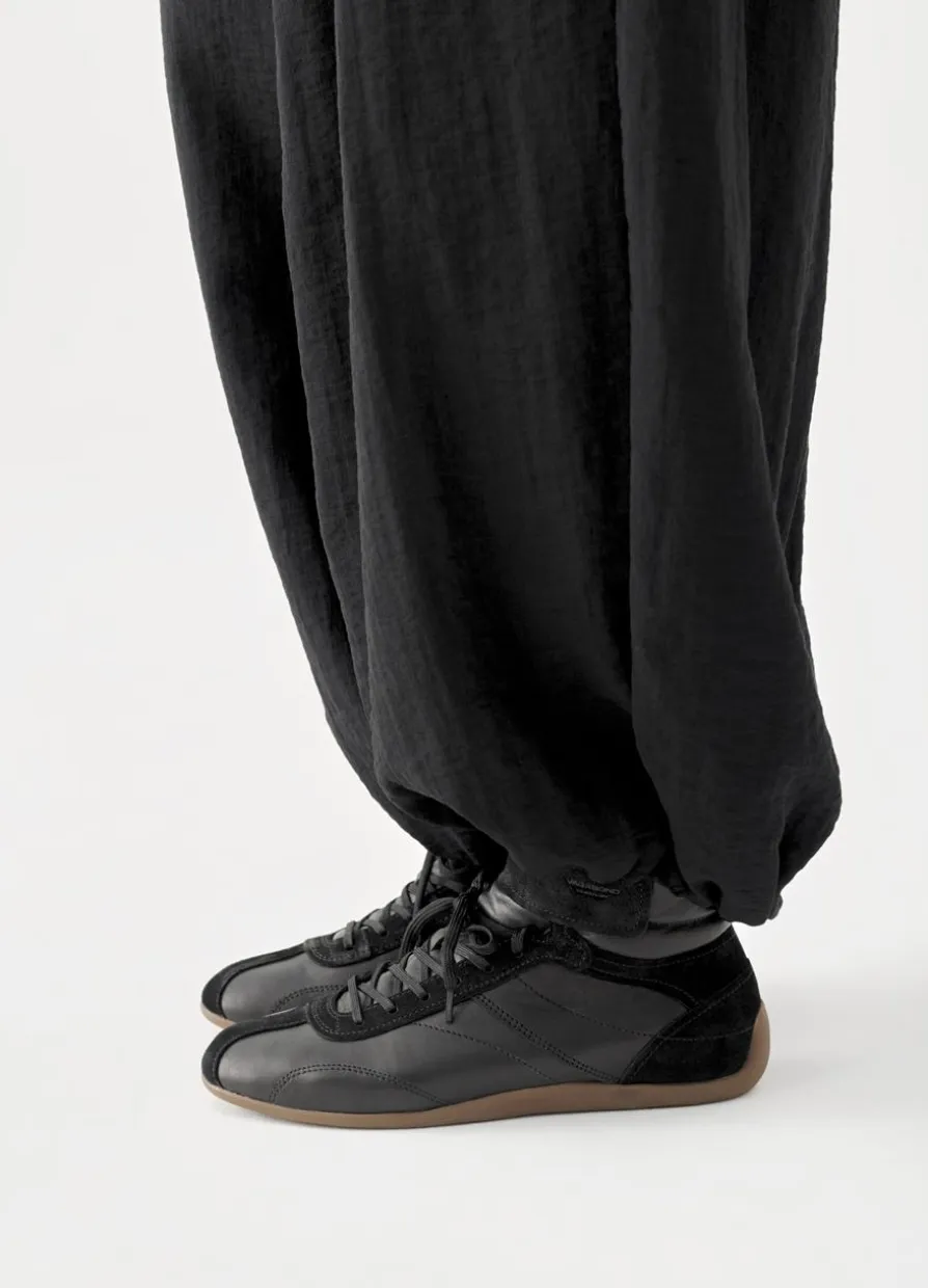 Hollie Sneaker