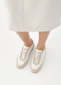 Hollie Sneaker