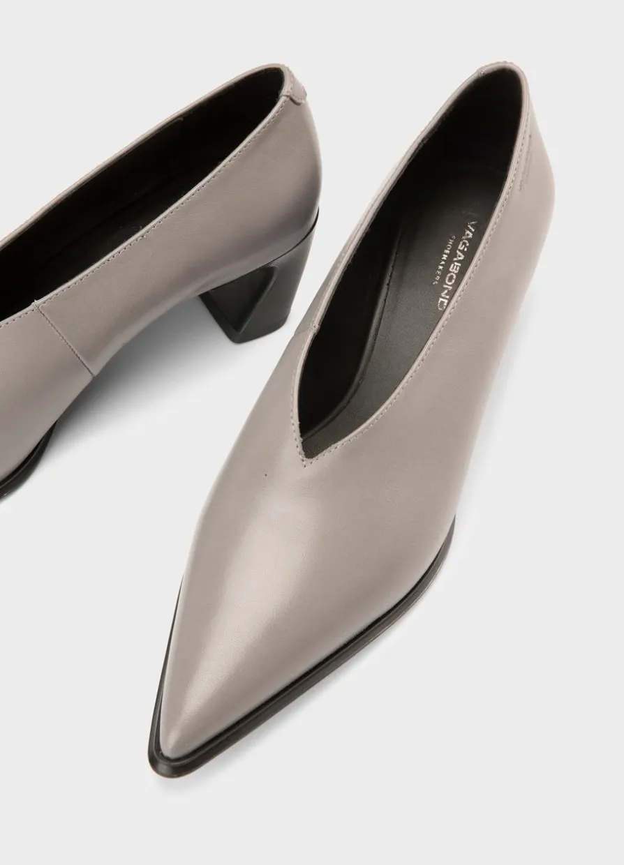 Ilona Pumps
