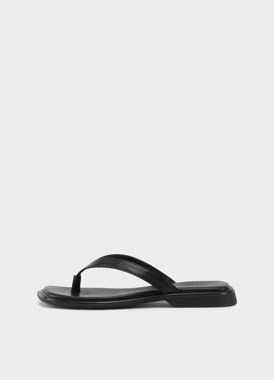 Izzy Sandalen