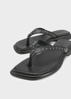 Izzy Sandalen