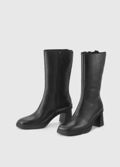 Janine Hohe Stiefel