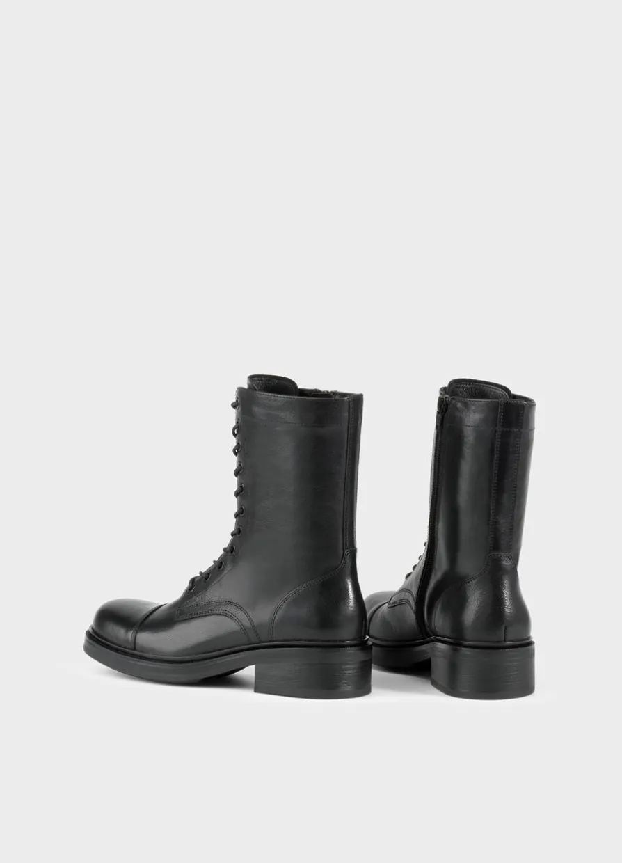 Karlie Stiefel