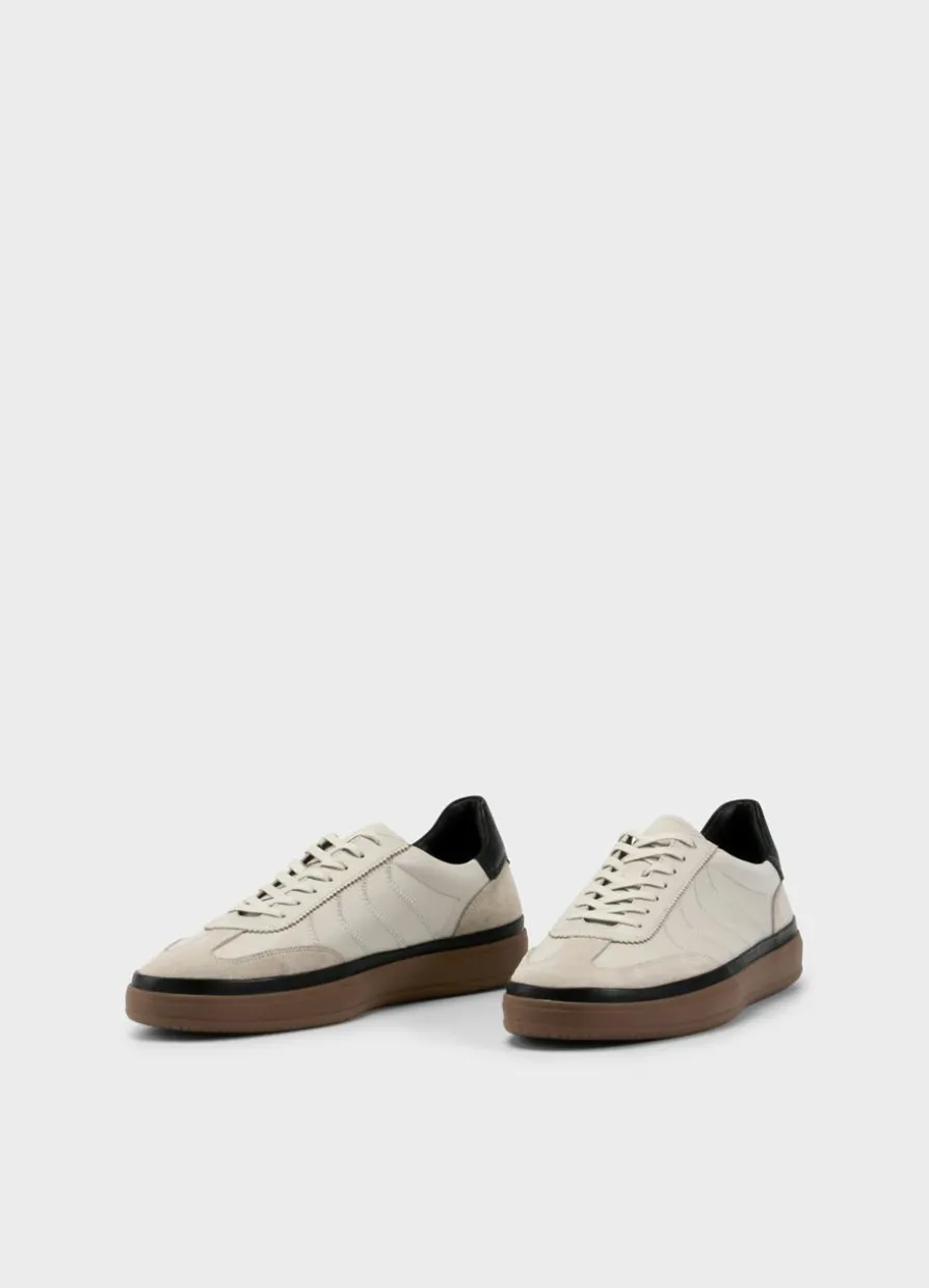 Leo Sneaker