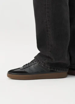 Leo Sneaker
