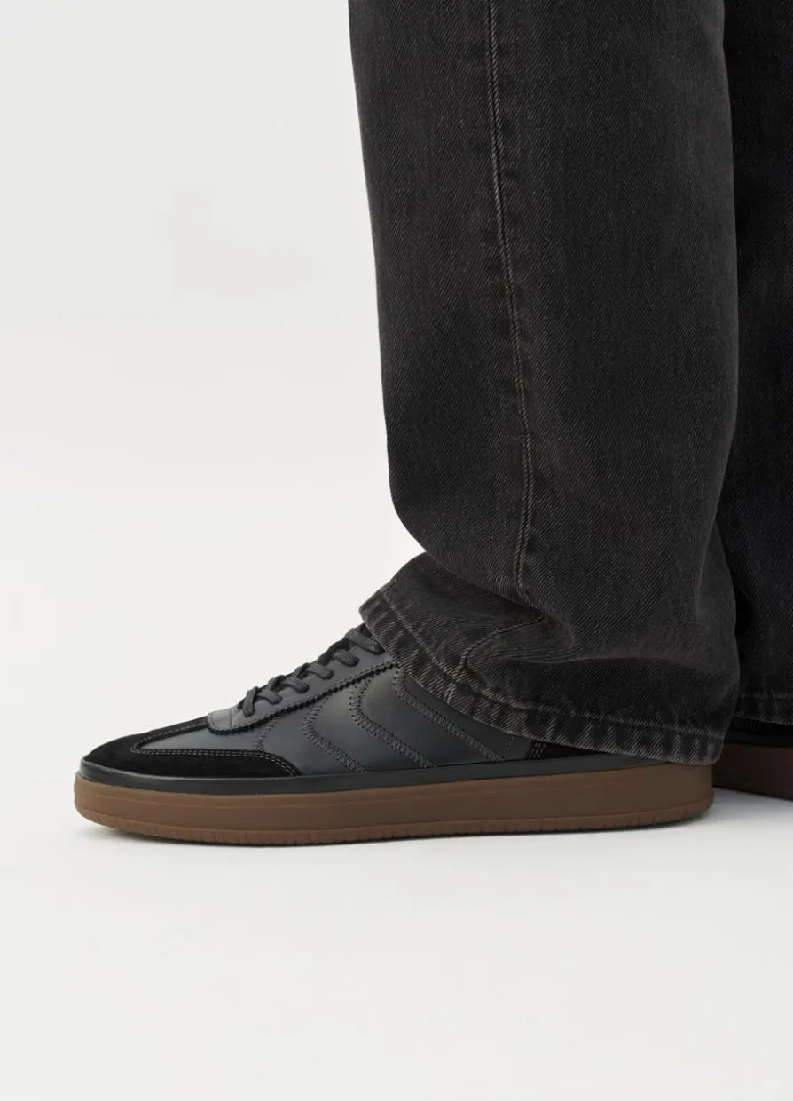 Leo Sneaker