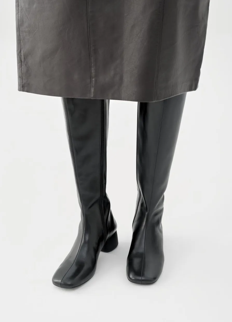 Livia Hohe Stiefel