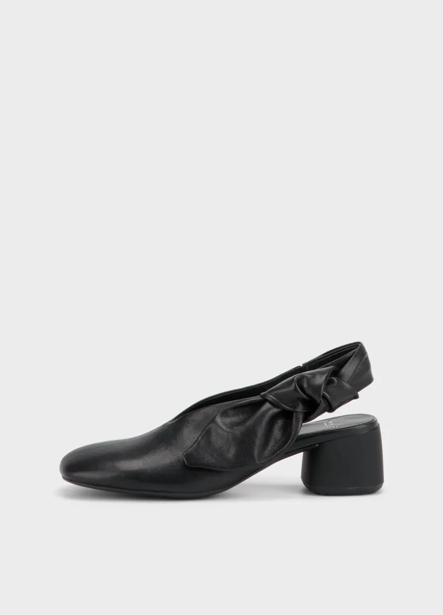 Livia Pumps