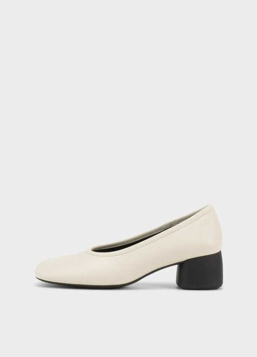 Livia Pumps