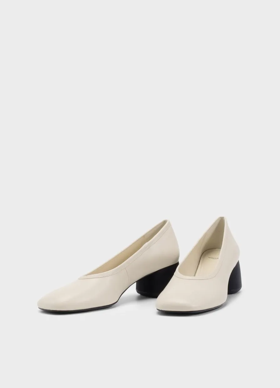 Livia Pumps