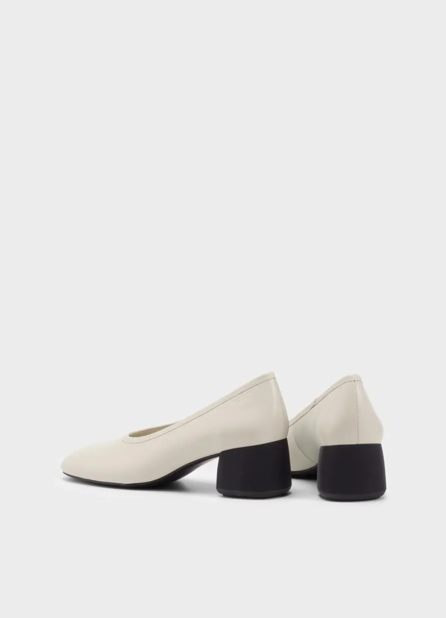 Livia Pumps