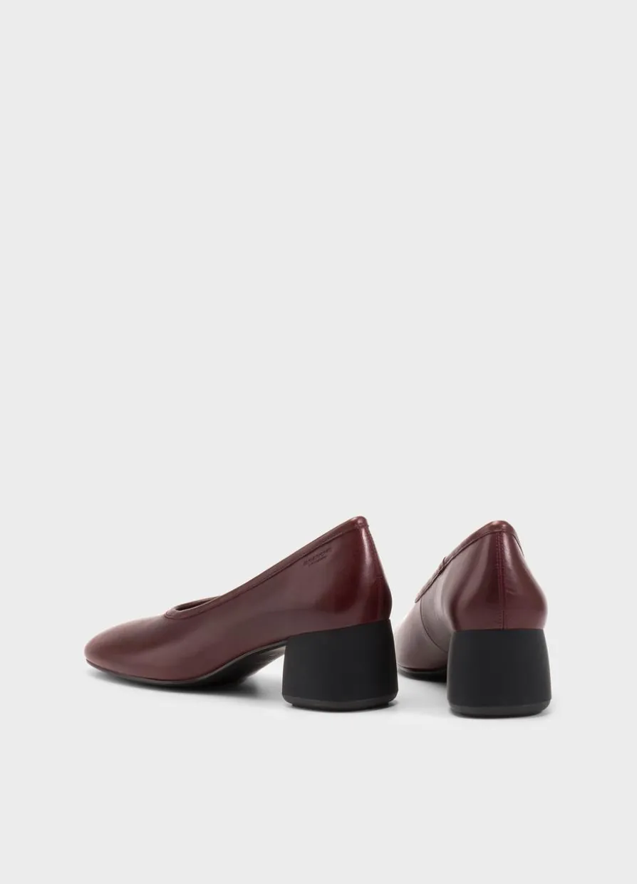 Livia Pumps