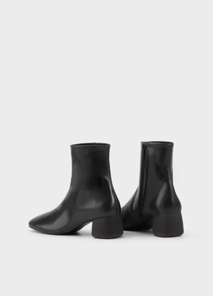 Livia Stiefeletten