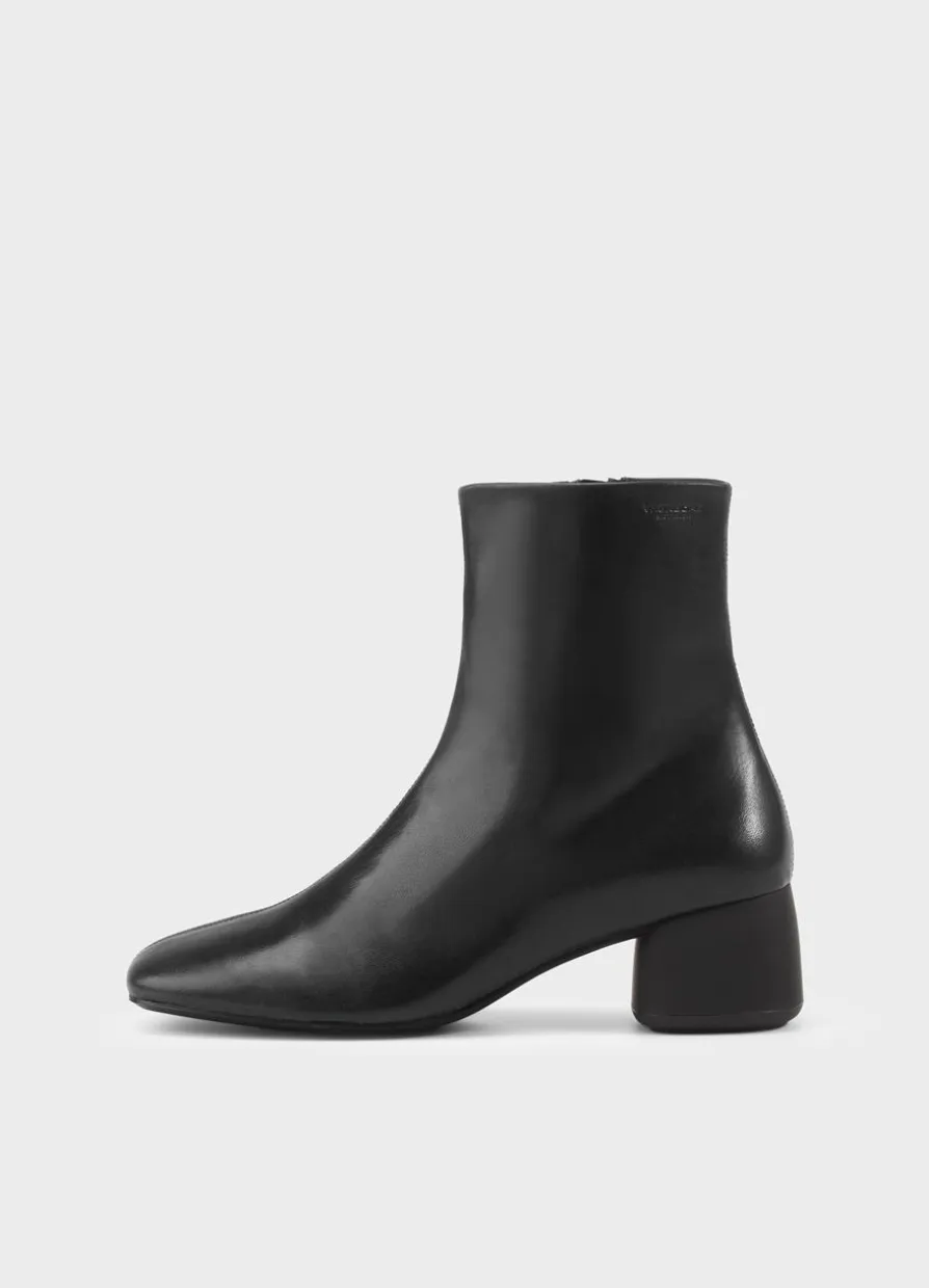 Livia Stiefeletten