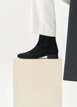 Mona Stiefeletten