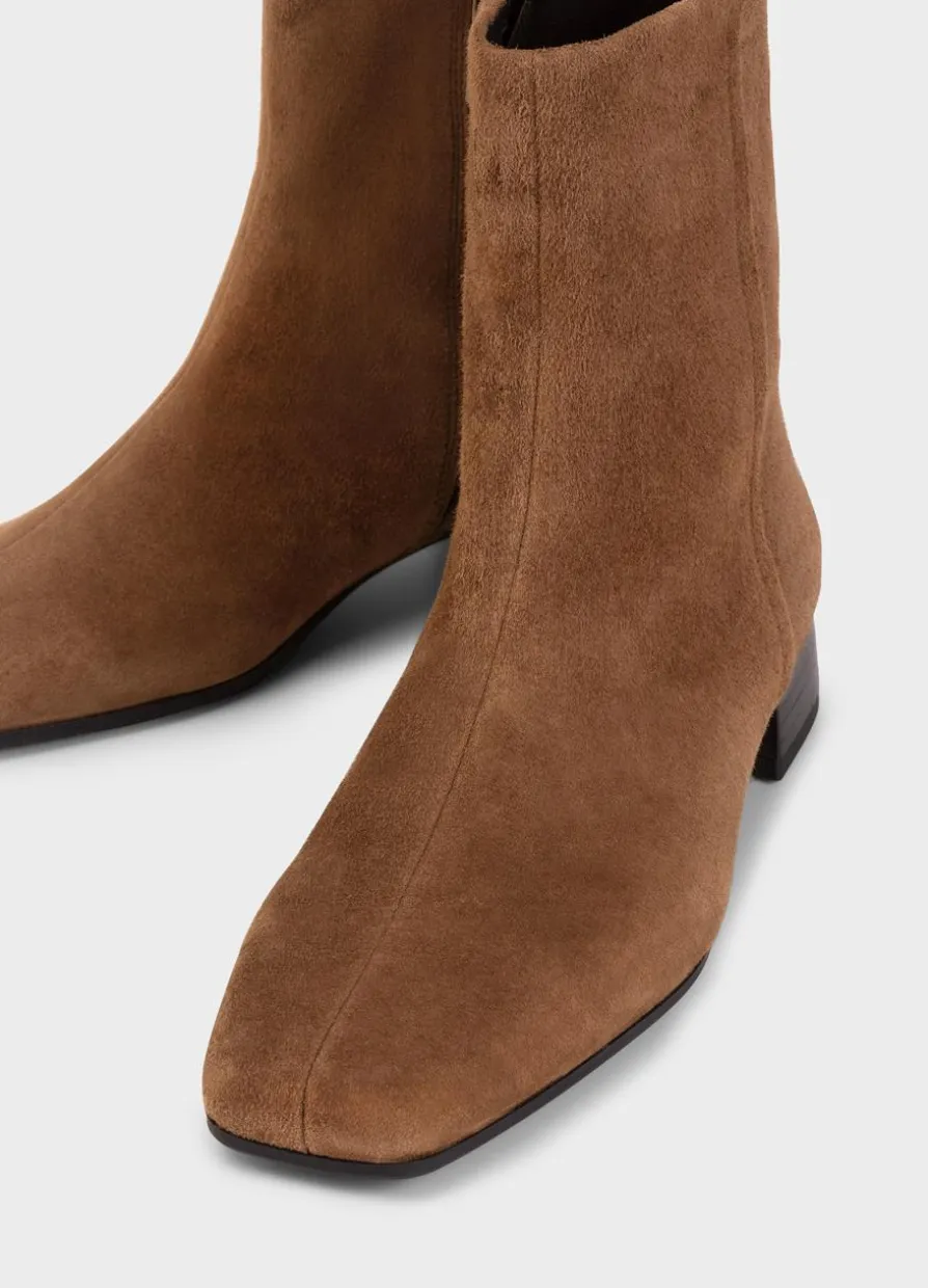 Mona Stiefeletten