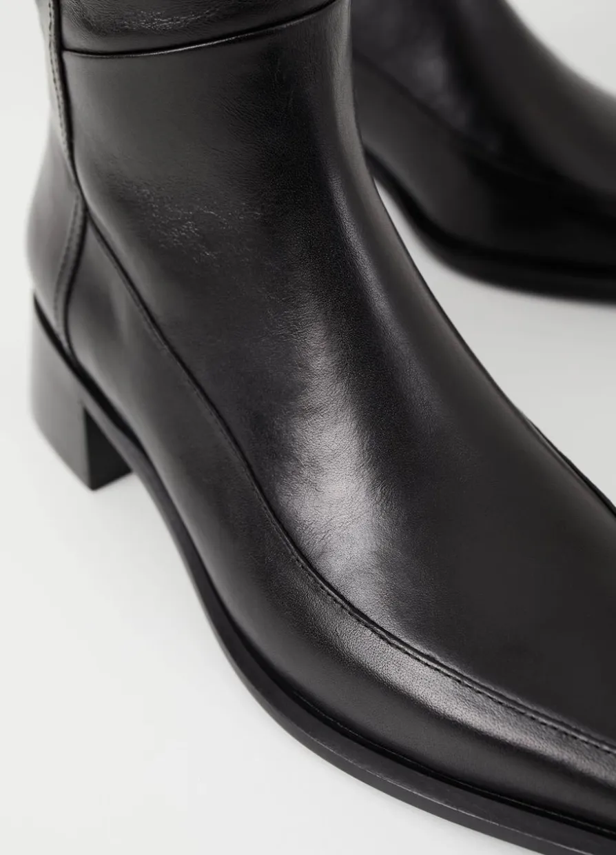 Samira Hohe Stiefel