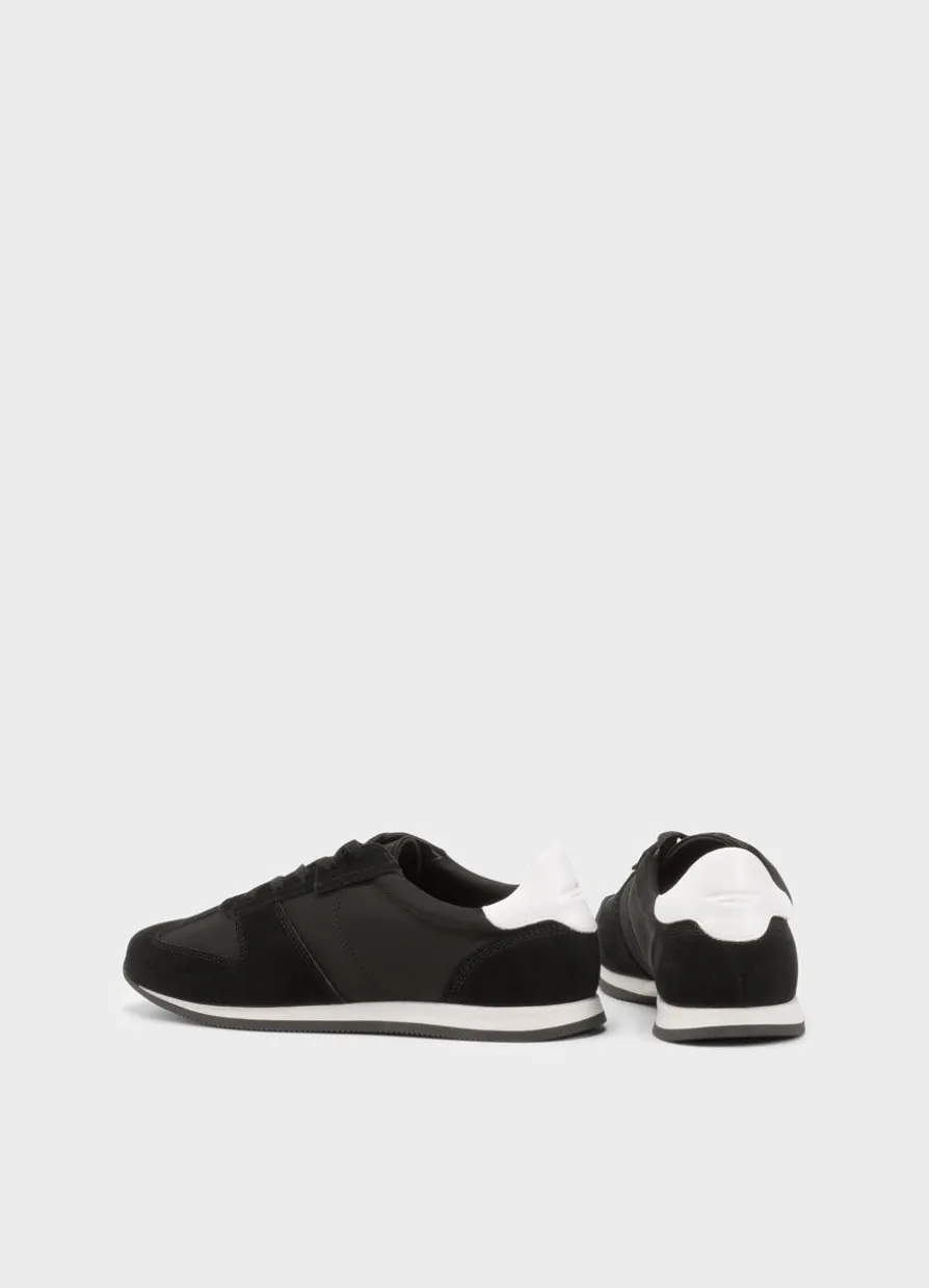 Yasmin Sneaker