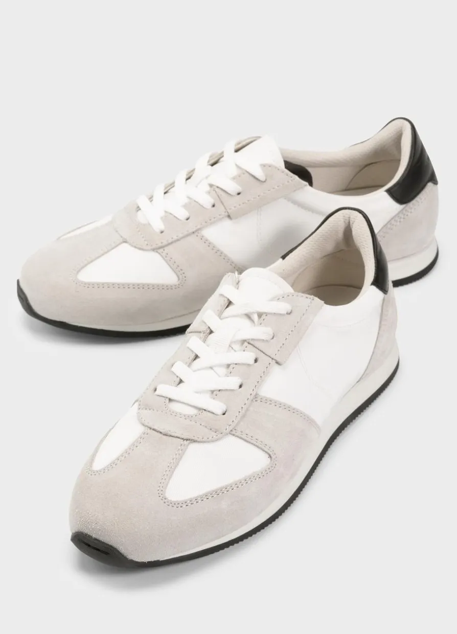 Yasmin Sneaker