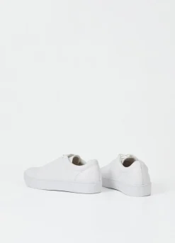 Zoe Sneaker